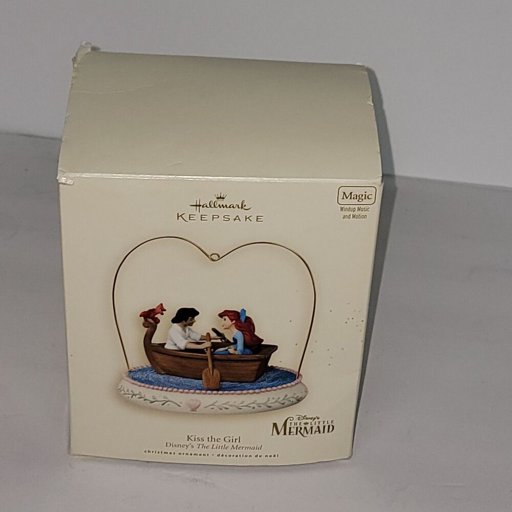 Hallmark Keepsake 2007 Kiss The Girl Little Mermaid Magic Ornament QXD4289 W/Box